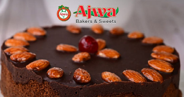 Buy/Send Healthy Sugar Free Chocolate Dry Cake 500 gms Online - Rose N Petal