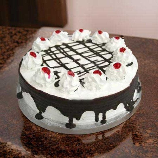 4Lbs Pc Hotel Black Forest Cake